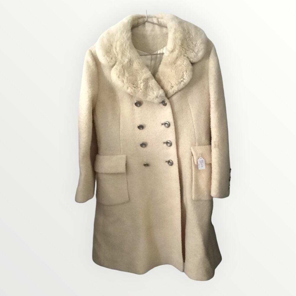 Vintage Glenbrooke Macauley Joseph R. Harris 1950s-1960s Short Cream Coat with
